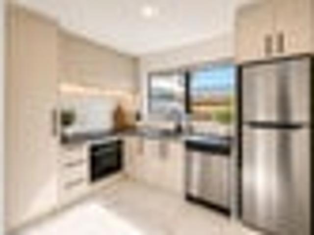 Townhouse for rent in Heathcote, Canterbury