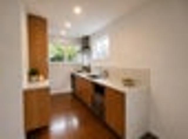 Apartment for rent in Heathcote, Canterbury