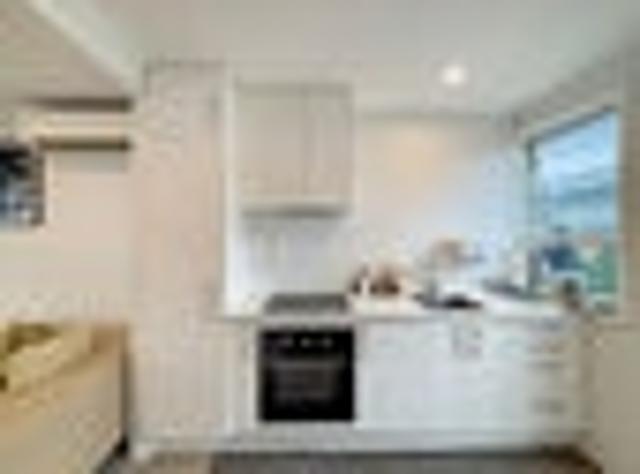 Apartment for rent in Heathcote, Canterbury