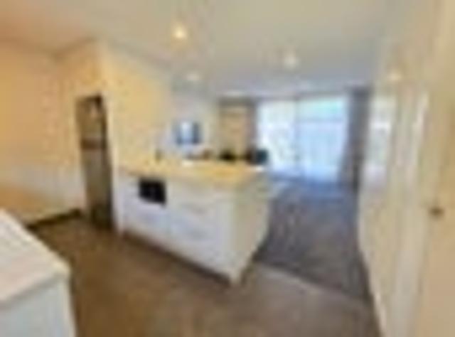 Townhouse for rent in Heathcote, Canterbury