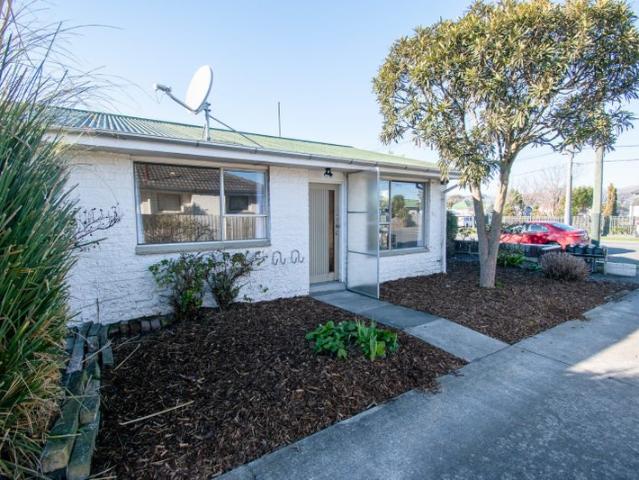 House for rent in Heathcote, Canterbury