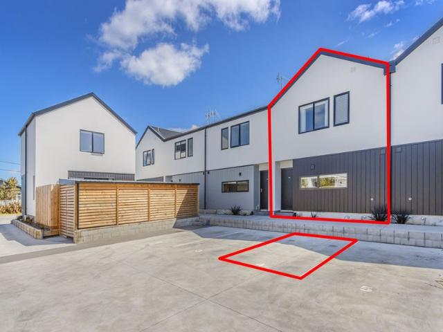 House for rent in Chaslands, Canterbury
