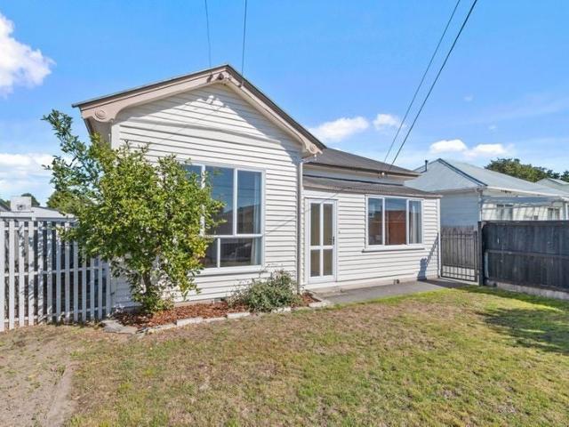 House for rent in Heathcote, Canterbury