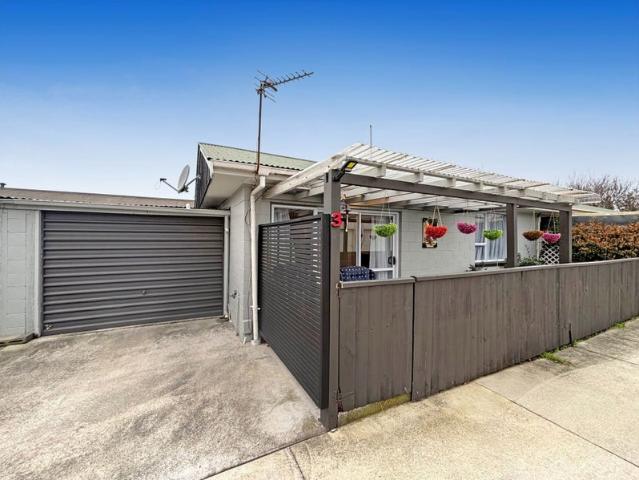Apartment for rent in Heathcote, Canterbury