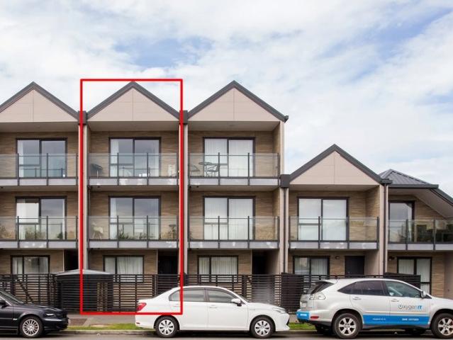 Apartment for rent in Heathcote, Canterbury