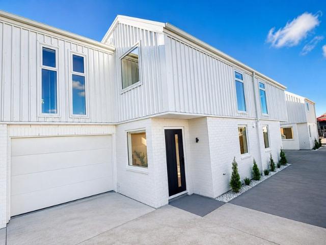 House for rent in Heathcote, Canterbury