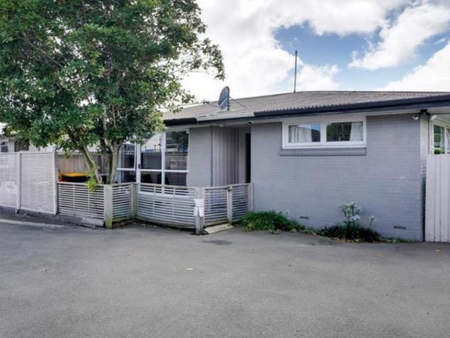 Apartment for rent in Heathcote, Canterbury