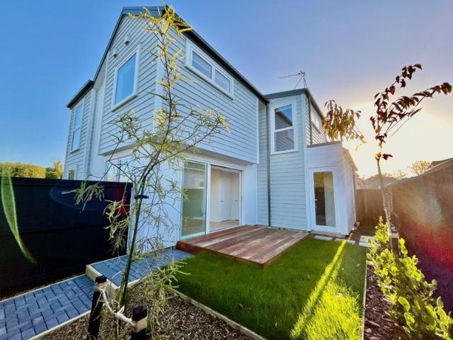 House for rent in Chaslands, Canterbury