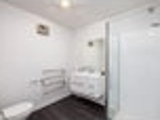 Apartment for rent in Chaslands, Canterbury