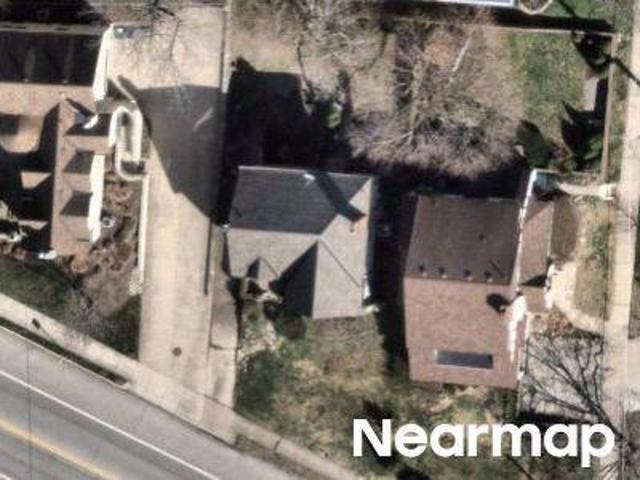 House for sale in Roselawn, Ohio