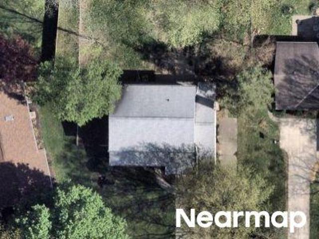 House for sale in North Olmsted, Ohio