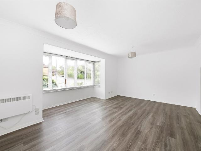 Apartment for rent in Camberwell, Greater London