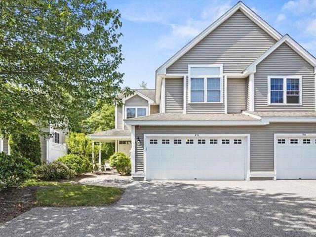 Condo for sale in Clinton, Massachusetts