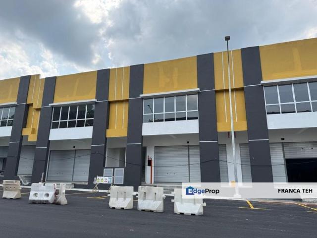 Warehouse for sale in Langat, Selangor