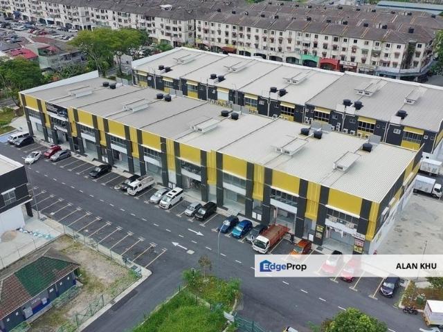Warehouse for sale in Langat, Selangor