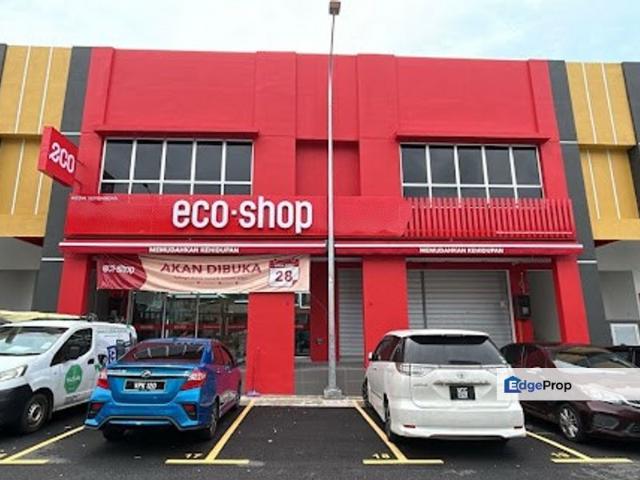 Warehouse for sale in Langat, Selangor