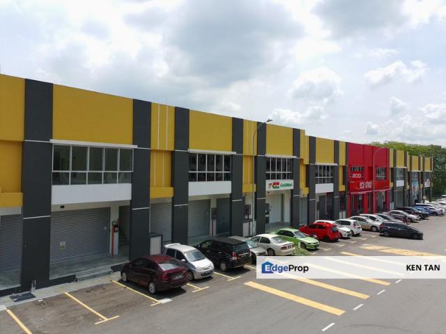 Warehouse for rent in Langat, Selangor
