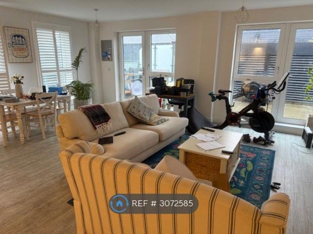 Apartment for rent in London Borough of Hounslow, Greater London