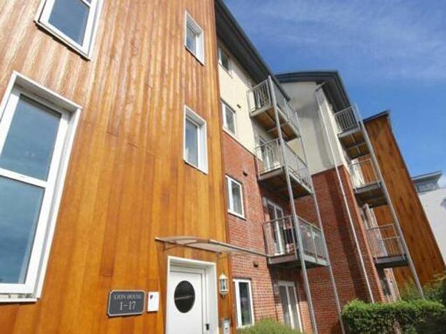House for sale in Spring Vale, Hampshire