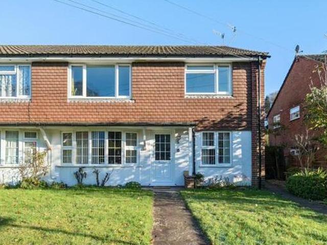 House for sale in Fole, Surrey