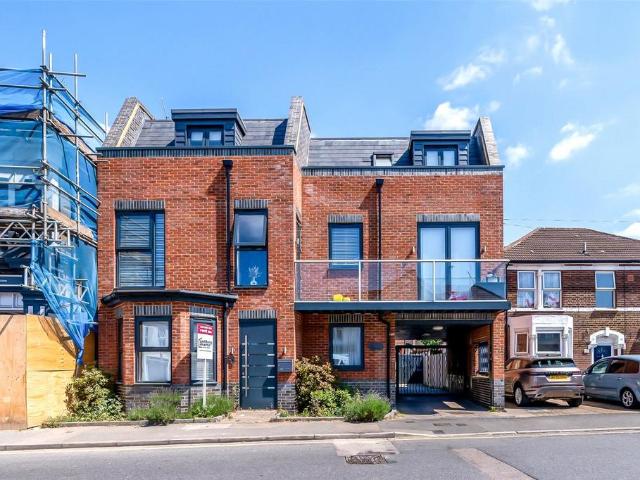 Apartment for rent in Blendon, Greater London