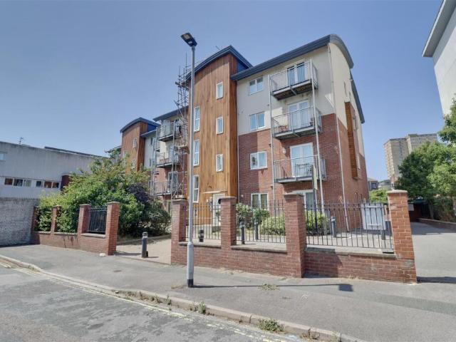 House for rent in Portsea, City Of Portsmouth