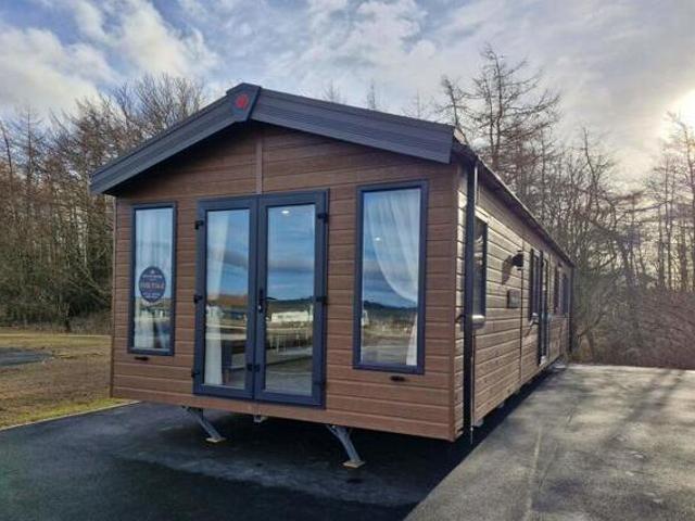 House for sale in Alnwick, Northumberland