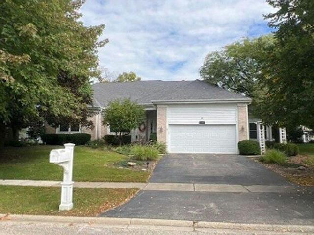 House for sale in Saddlewood, Wauconda