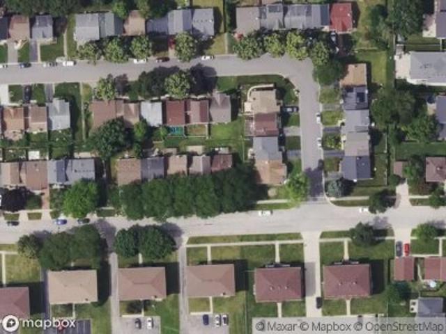 House for sale in Glendale Heights, Illinois