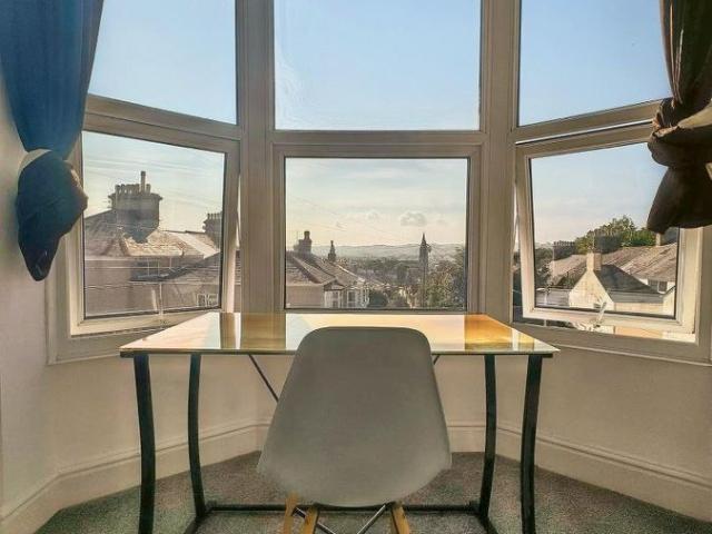 Apartment for rent in Greenbank, Mount Wise