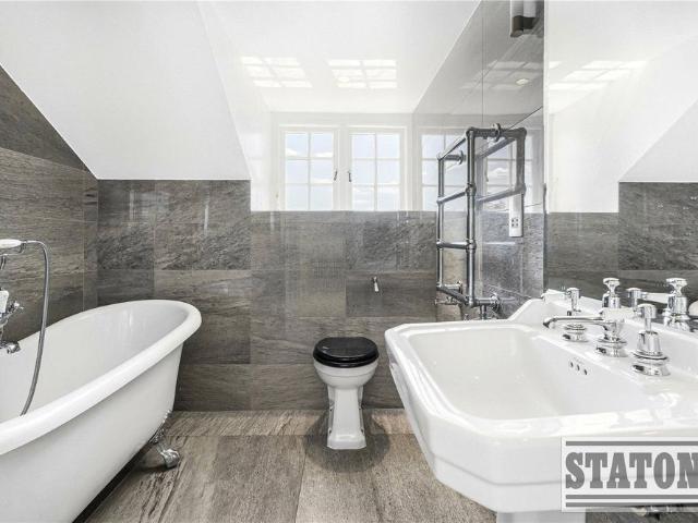 Apartment for rent in Cat Hill, Isle Of Man