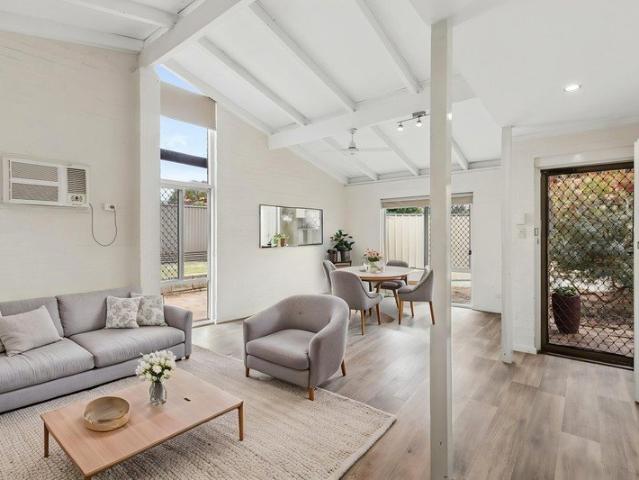 Duplex for sale in Redcliffe, City of Belmont