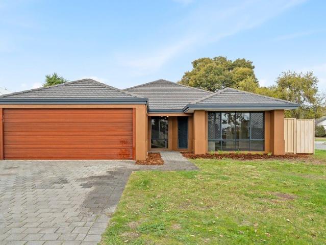 House for sale in Cloverdale, Western Australia