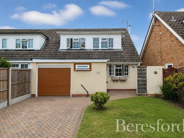 House for rent in Queens Park, Basildon
