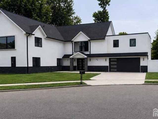 House for sale in Avenel, New Jersey