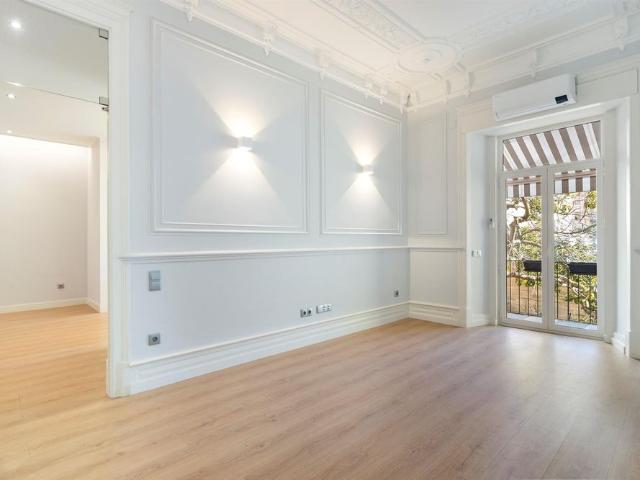 Apartamento alugar em Avenidas Novas, Lisboa