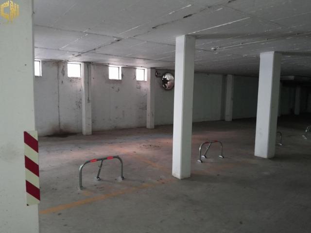 Garagem venda em Lisboa
