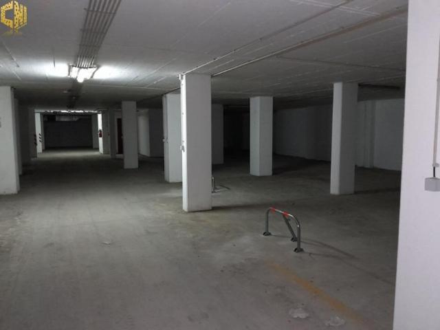 Garagem venda em Cabeço de Mouro, Cascais