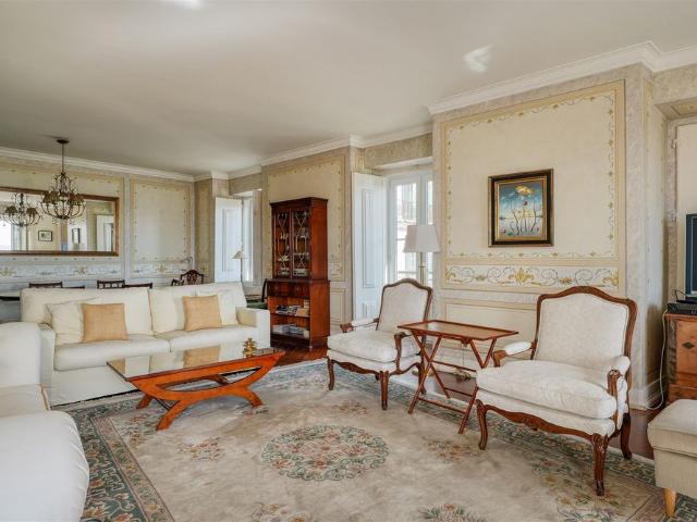 Apartamento alugar em Santa Maria Maior, Lisboa
