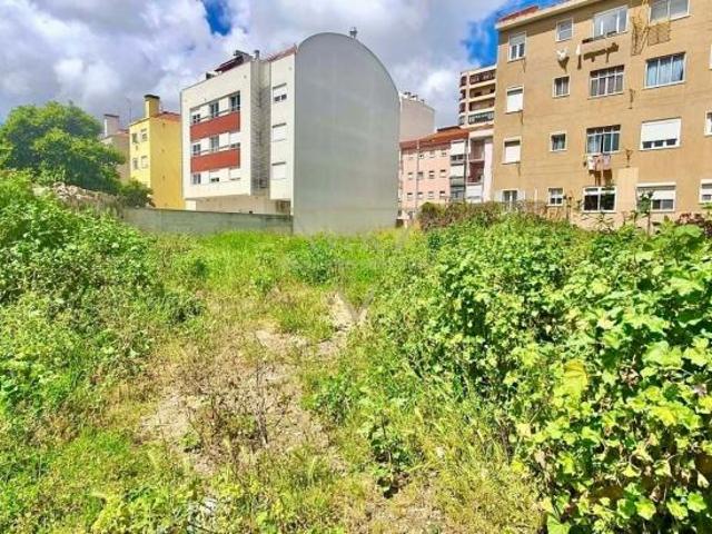 Terreno venda em Lisboa