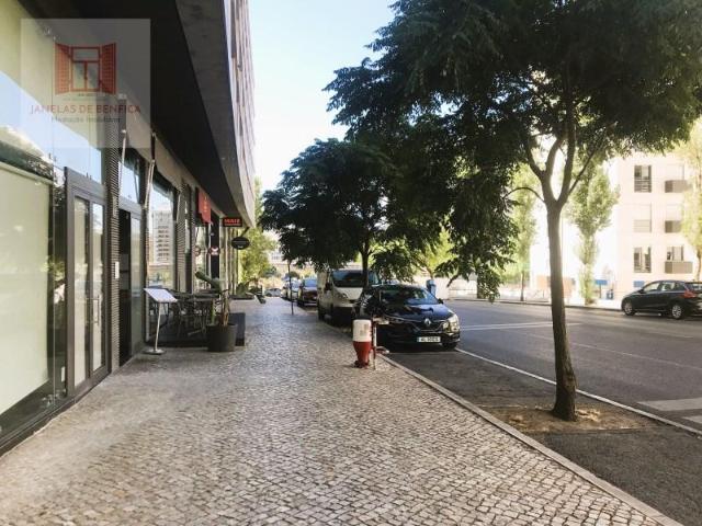 Garagem alugar em Lisboa