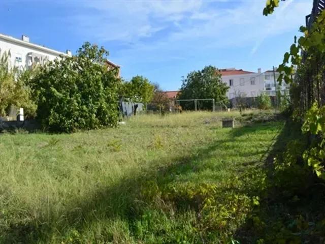 Terreno venda em Lisboa