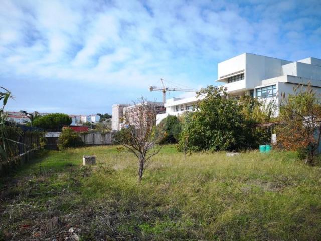 Terreno venda em Lisboa