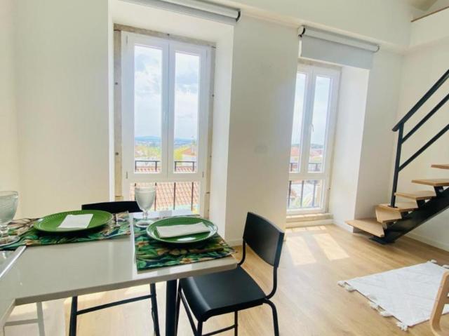Apartamento alugar em Almada, Setúbal