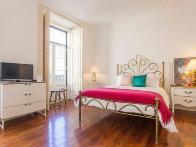 Apartamento alugar em São Vicente de Fora, Lisboa