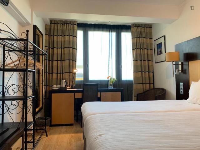 Apartamento alugar em Bairro 18 de Maio, Oeiras