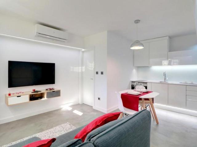 Apartamento alugar em Alfragide, Amadora