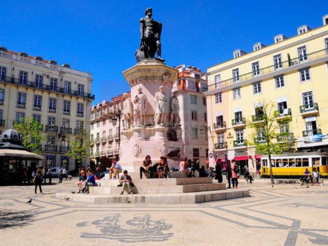 Escritório alugar em Misericórdia, Lisboa