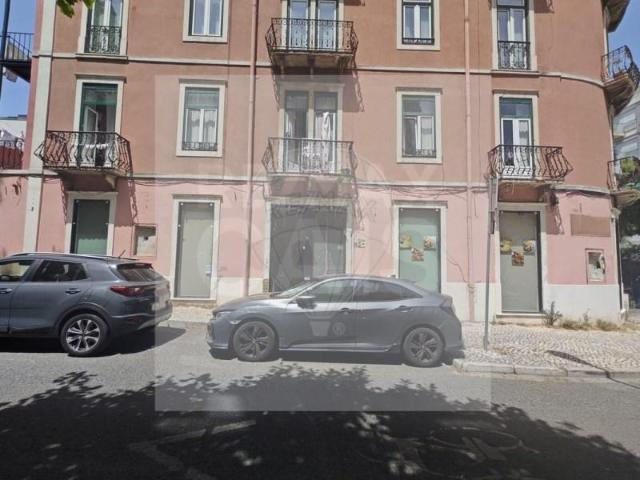 Loja alugar em São Sebastião da Pedreira, Lisboa
