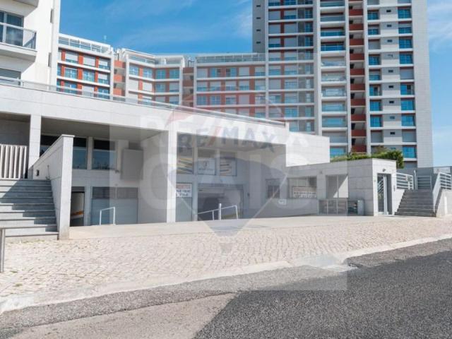 Garagem alugar em Lisboa